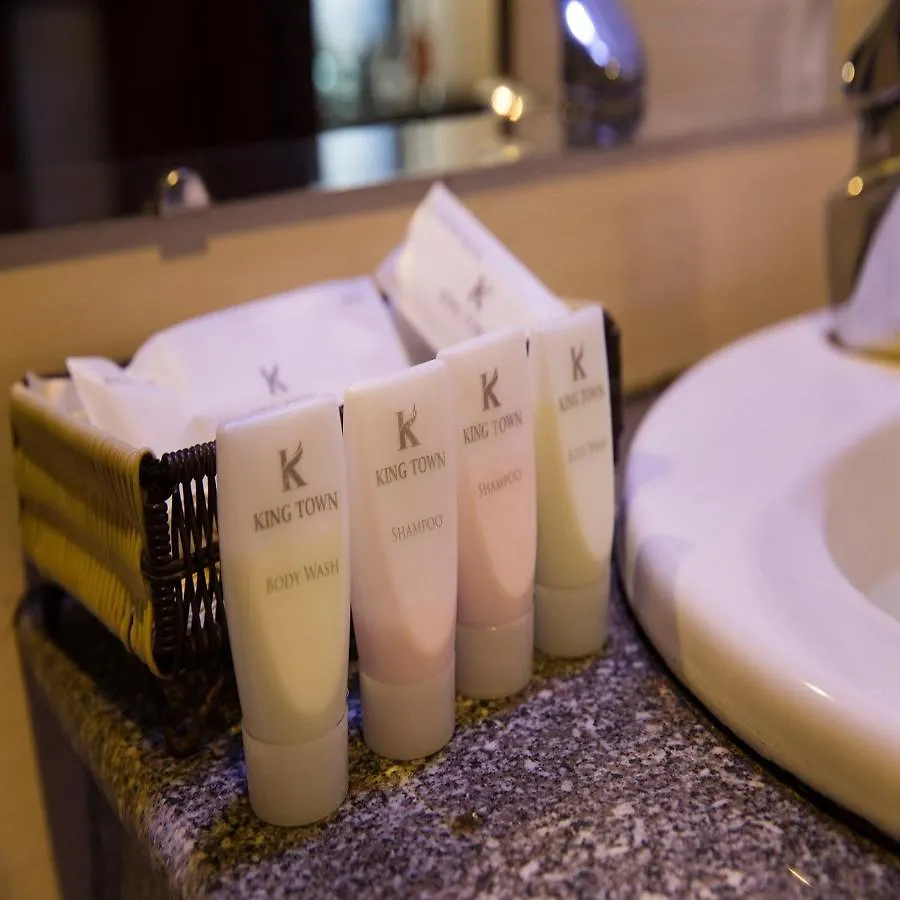 King Town Hotel Nha Trang 3*,